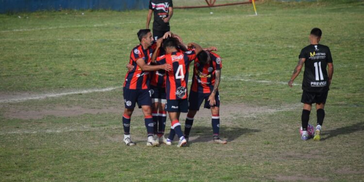 El Cuervo vuela al podio