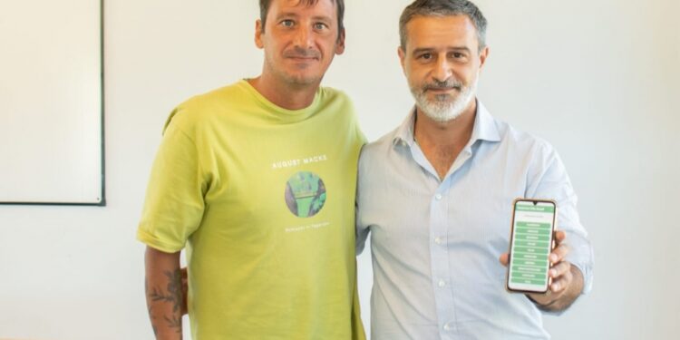 LA RESPUESTA AL ALCANCE DE LA MANO