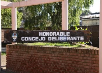 LA OPOSICIÓN BLOQUEÓ EL TRATAMIENTO DEL PRESUPUESTO MUNICIPAL