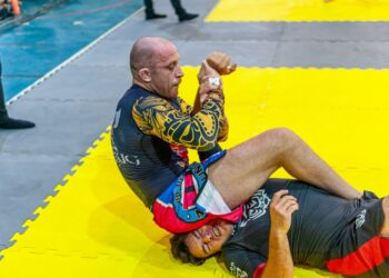 Grandes luchas en el “GESELL NO GI“