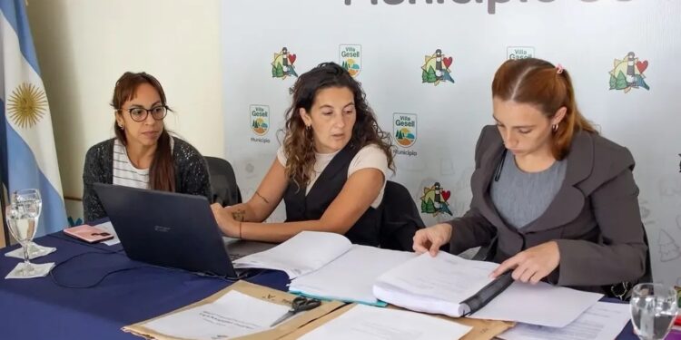 SE REALIZÓ LA APERTURA DE LA LICITACIÓN PARA EL SERVICIO DE TRANSPORTE PÚBLICO EN VILLA GESELL