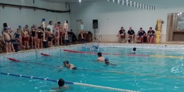 Competencia de Natación en el Club Español