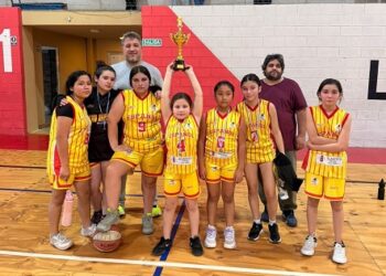 El básquet femenino del Club Deportivo Español de Villa Gesell, campeón de la U13 Conferencia Sur 2026